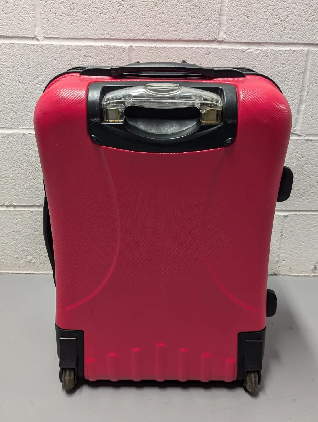 Heys Luggage Two-wheeler 21" Pink image indicator(4)