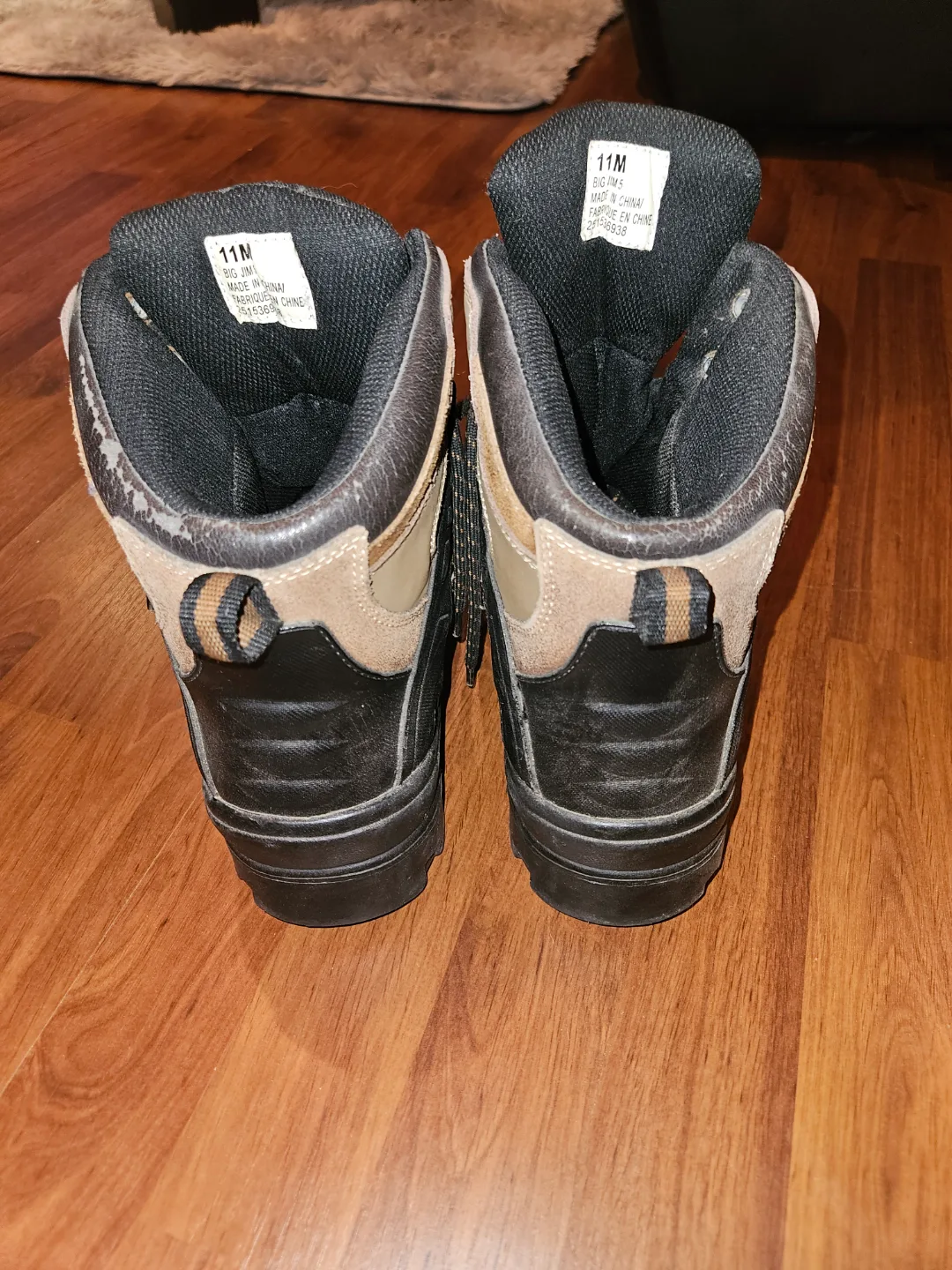 B.U.M. Equipment Men's Hiking Boots Size 11M image indicator(3)