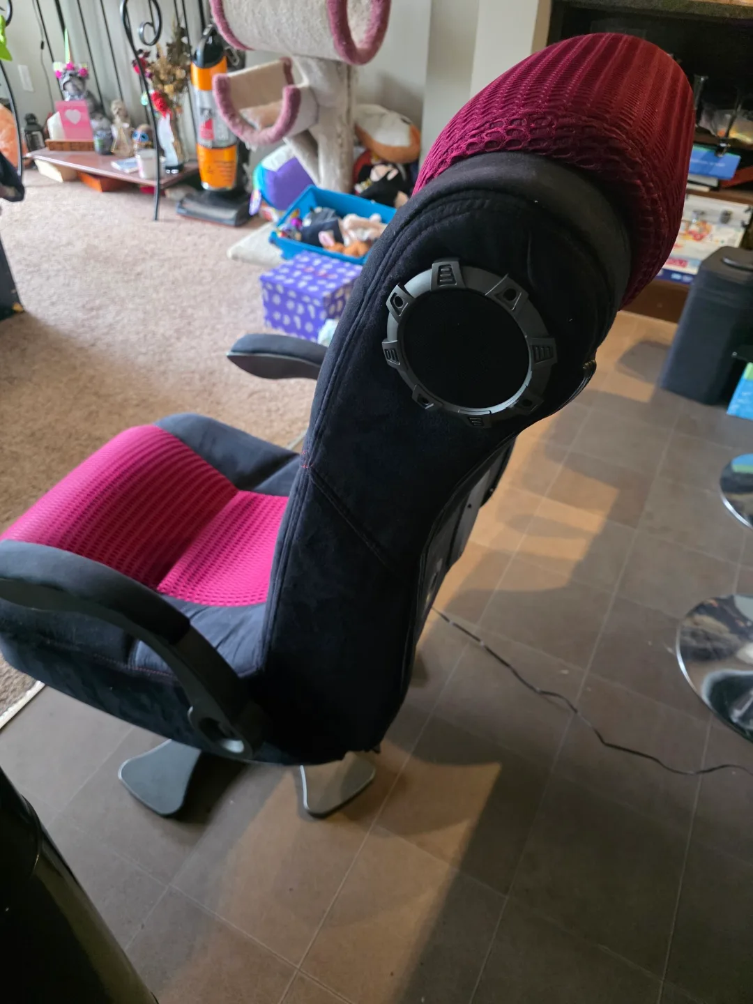 X Rocker Pro Series II 2.1 Wireless Bluetooth Gaming Chair image indicator(4)