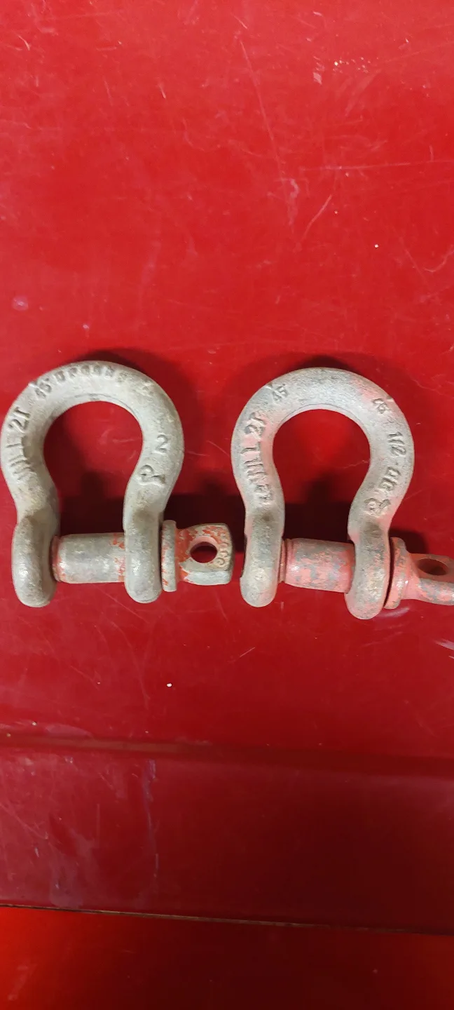 Two Used Crosby 21mm U-Bolt Shackles thumbnail