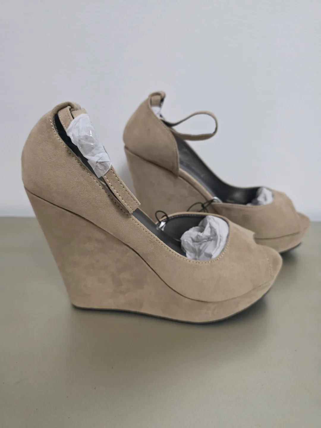 Rue21 Beige Suede Wedge Sandals - Size 7/8 image indicator(2)