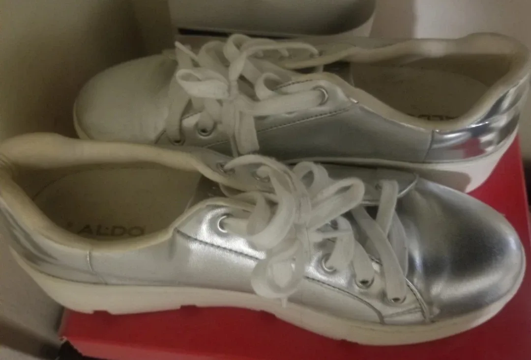 ALDO Women's Silver Platform Sneakers image indicator(4)