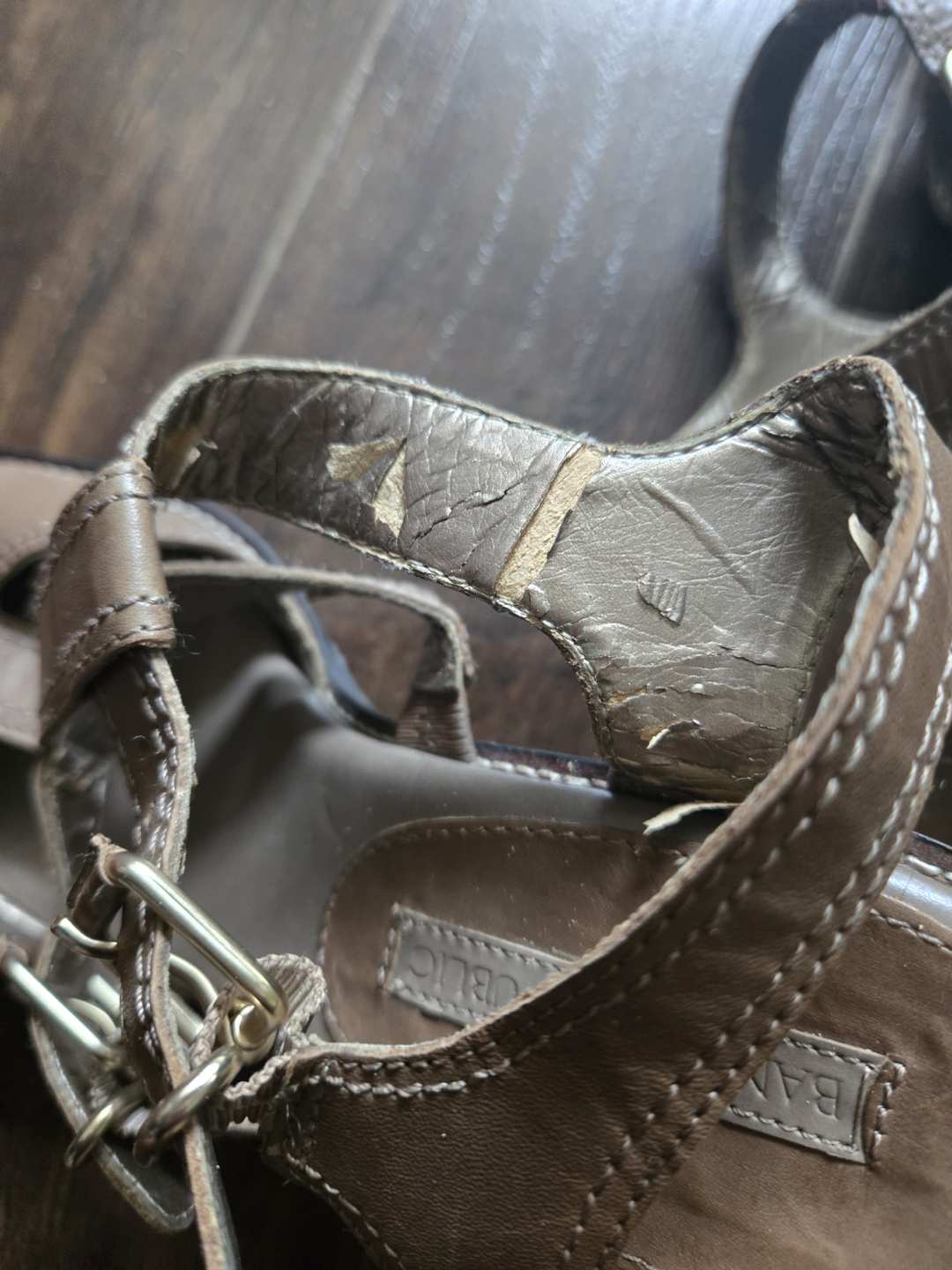 Banana Republic Brown Leather Sandals - Size 9 - photo 4