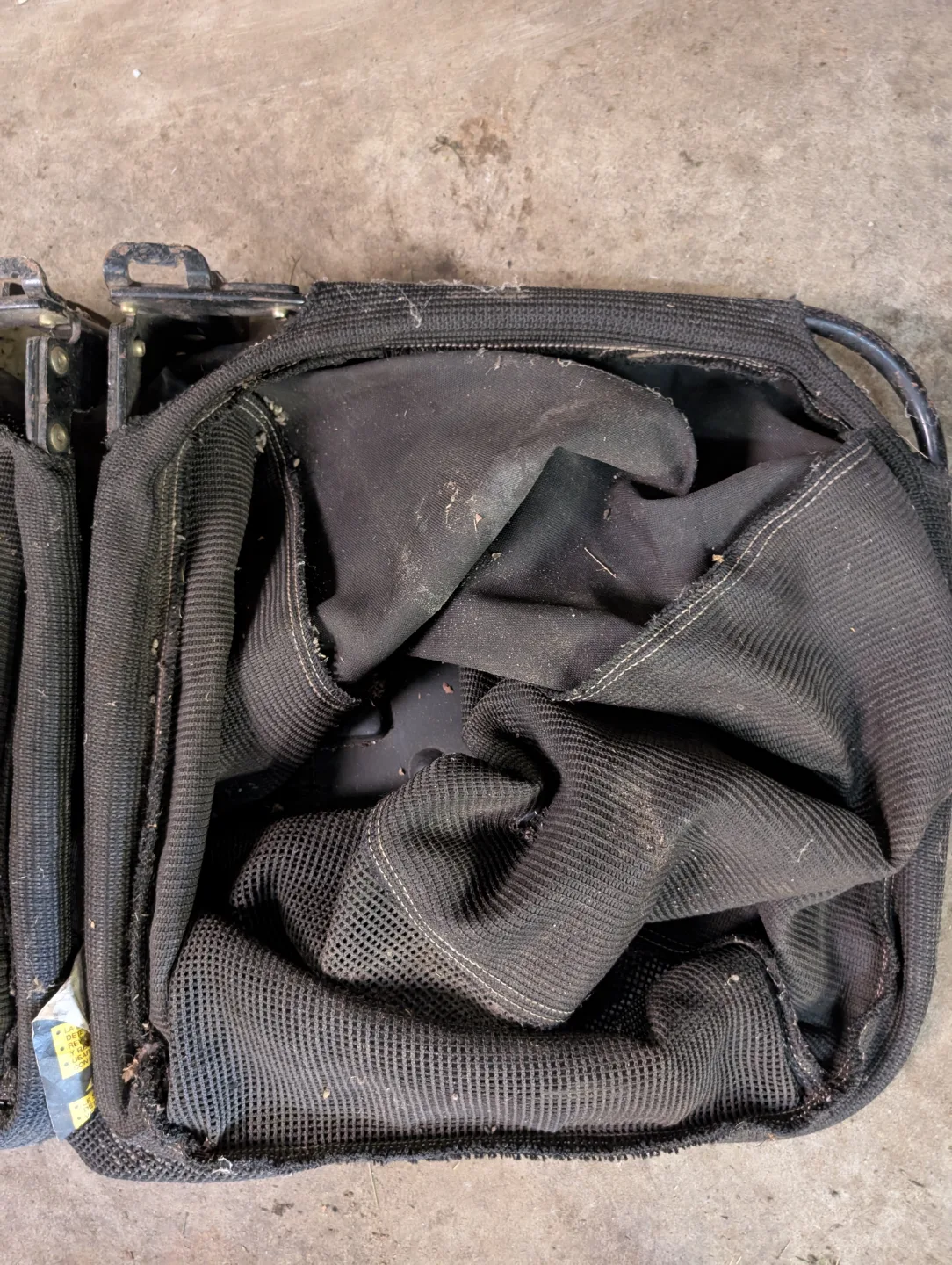 John Deere Bags and Frames image indicator(3)