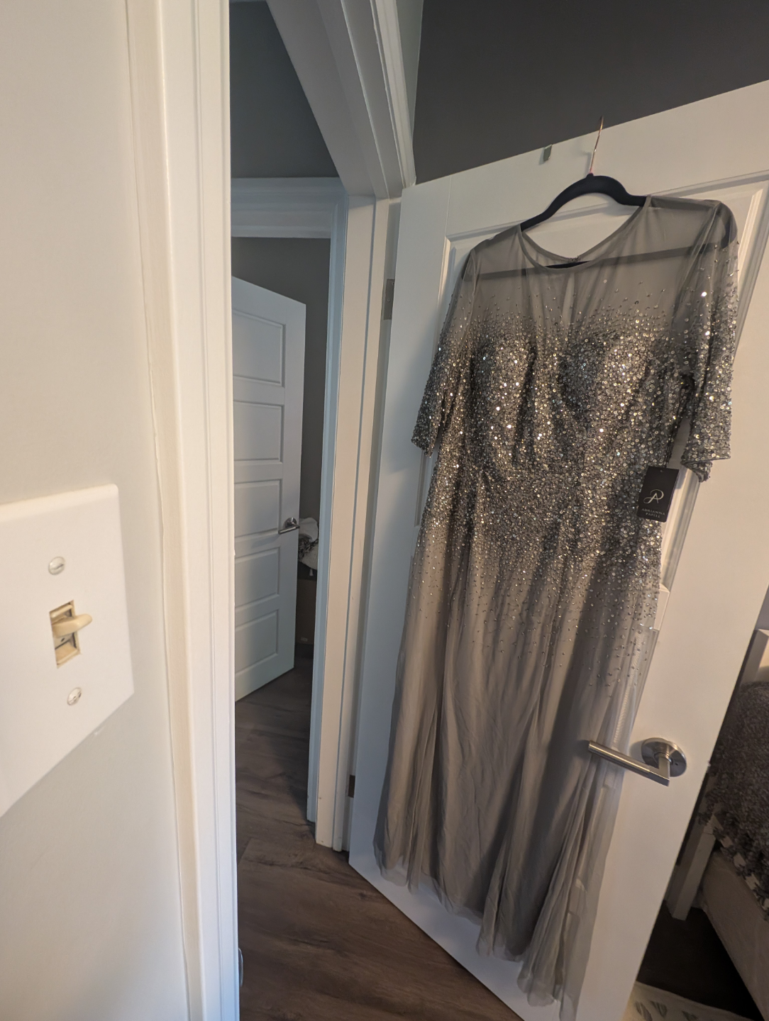 Adrianna Papell Beaded Illusion Gown - Size 16M - photo 3