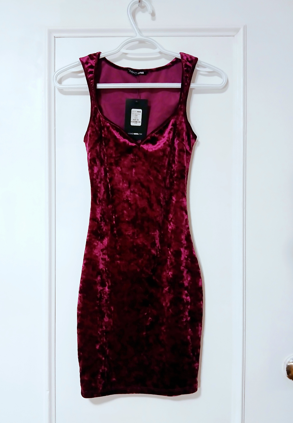 XS Velvet Dress Fashion Nova