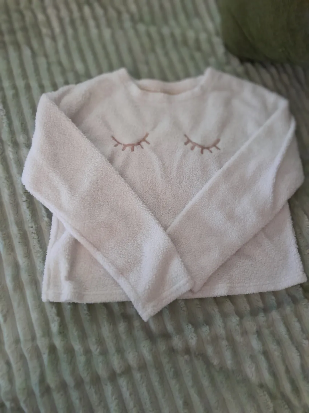 White Matching Pjamas🏒 image indicator(2)