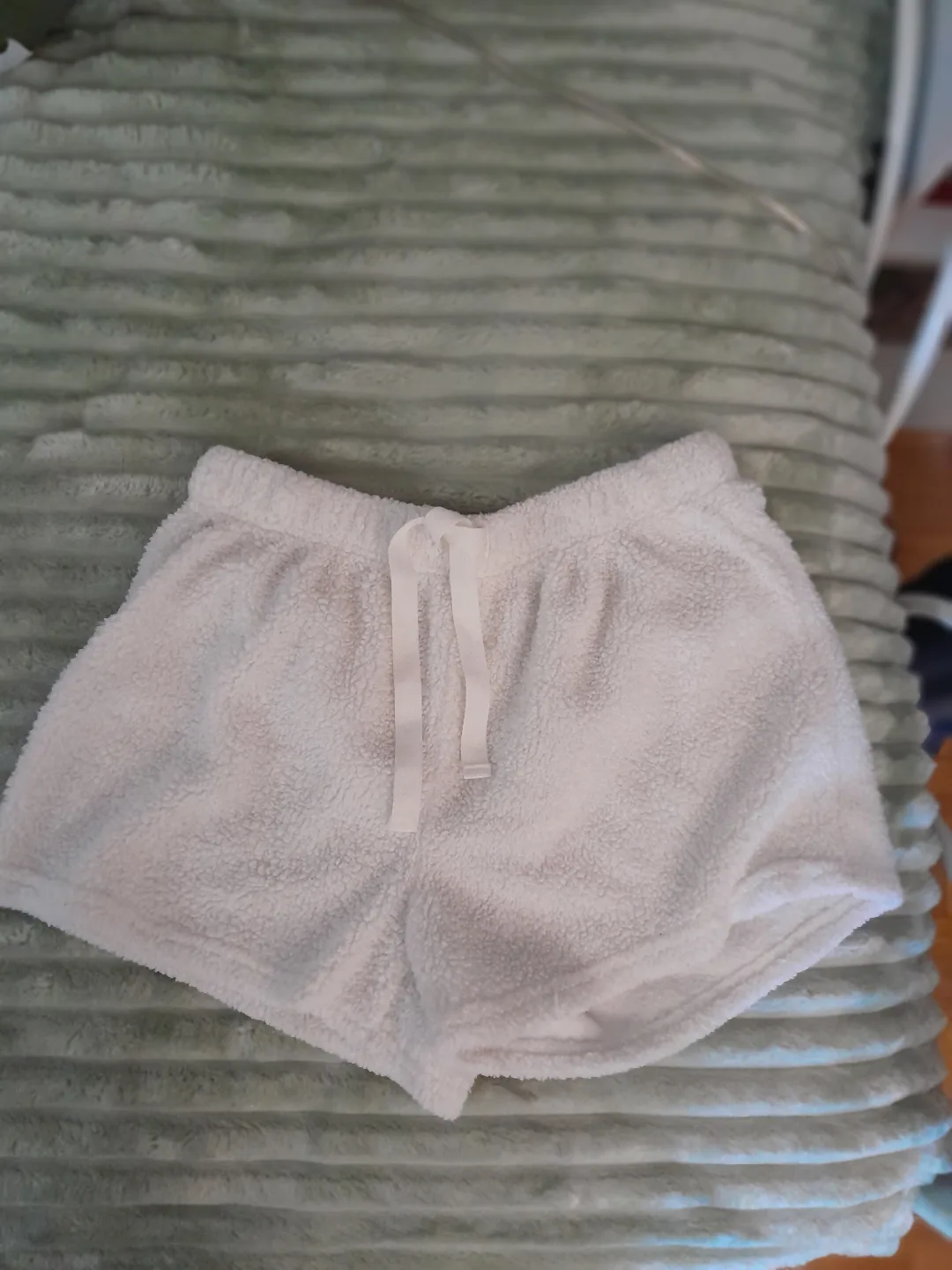 White Matching Pjamas🏒 image indicator(3)