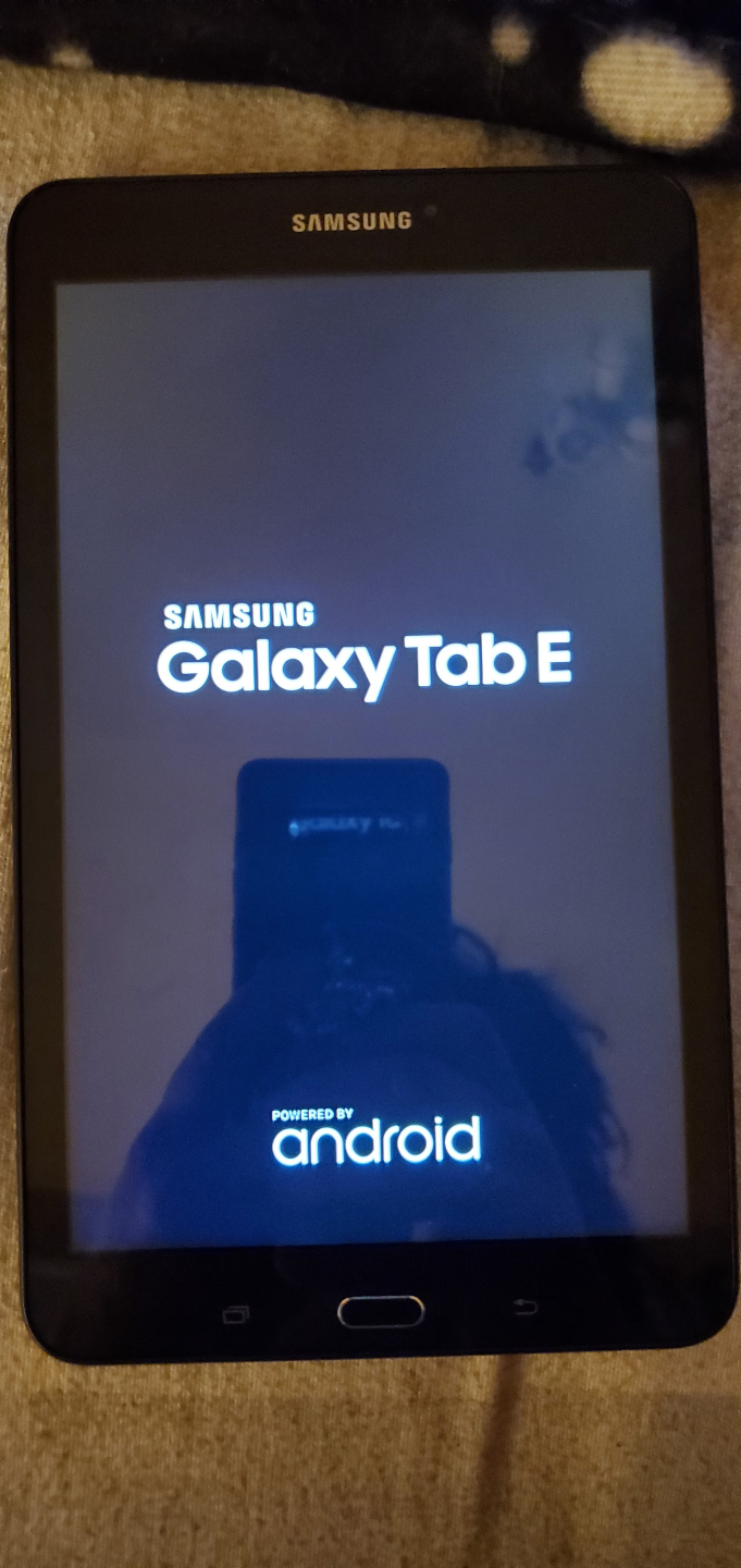Samsung Galaxy Tab E 8.0 Tablet