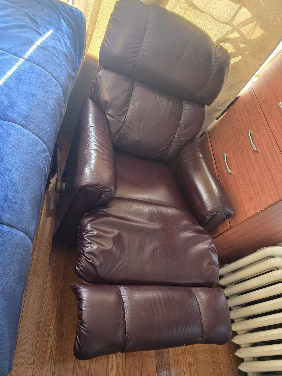 Relaxing Recliner Chair - Dark Brown Leather