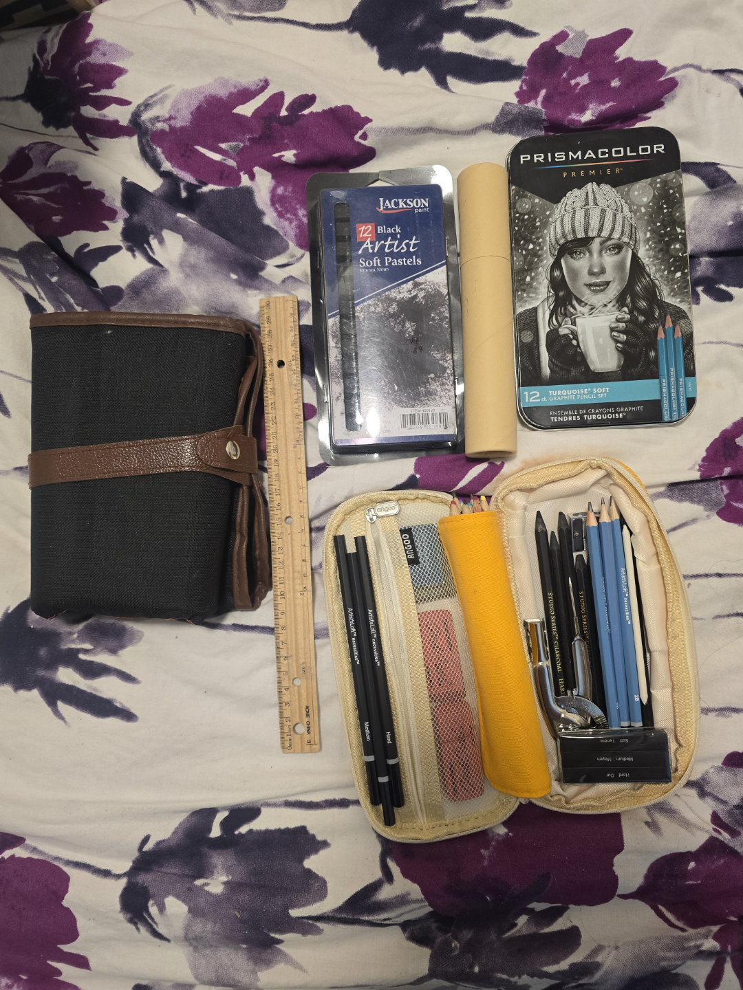 72 Coloured Pencil Set, Roll-Up Case, Graphite, Charcoal Pencils - photo 2
