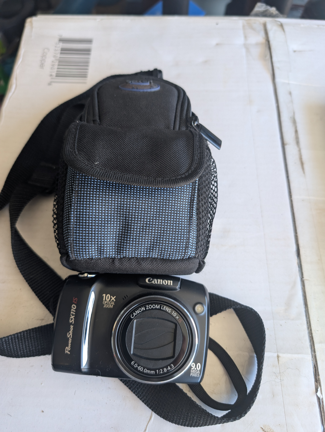 Canon PowerShot SX110 IS 9.0MP Digital Camera with Case