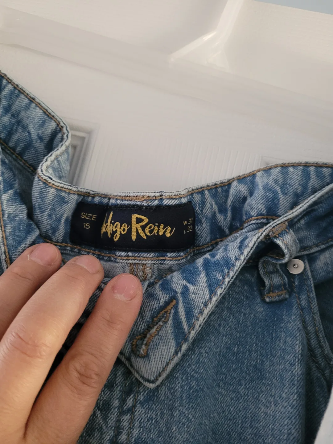 Junior jeans for high school girls size 13-15 image indicator(2)