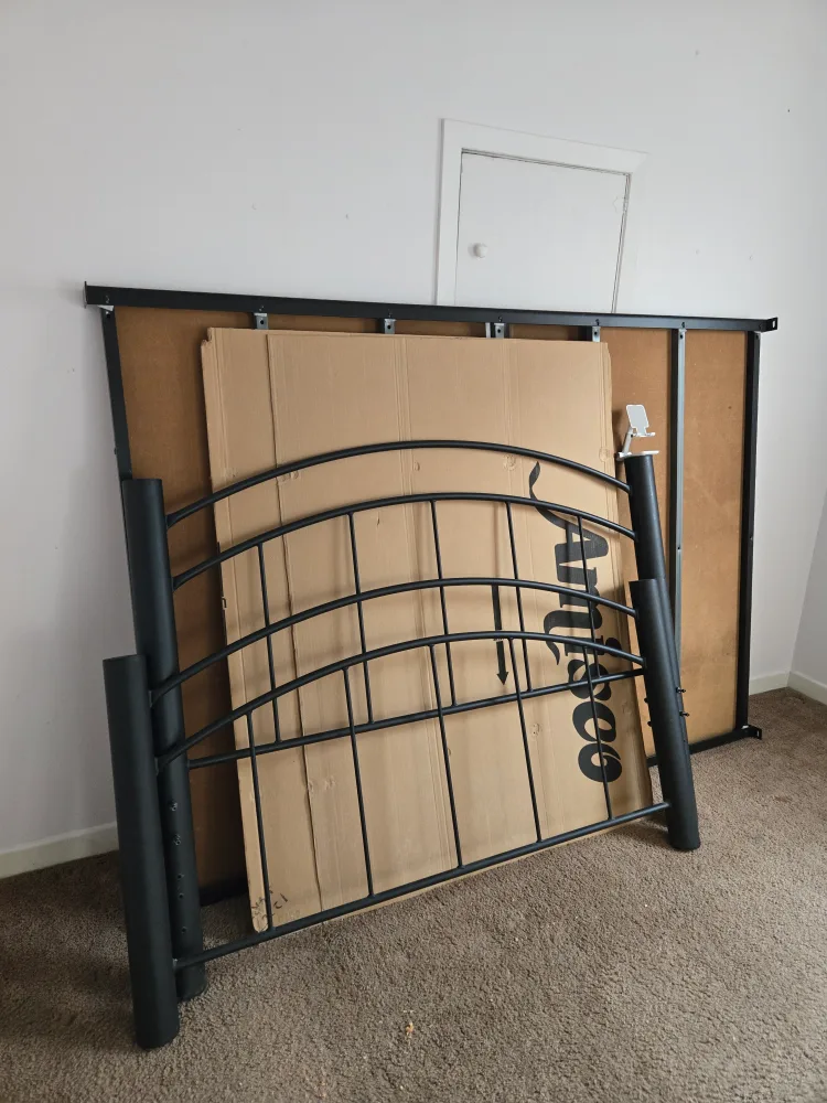 Full/double metal bed frame thumbnail