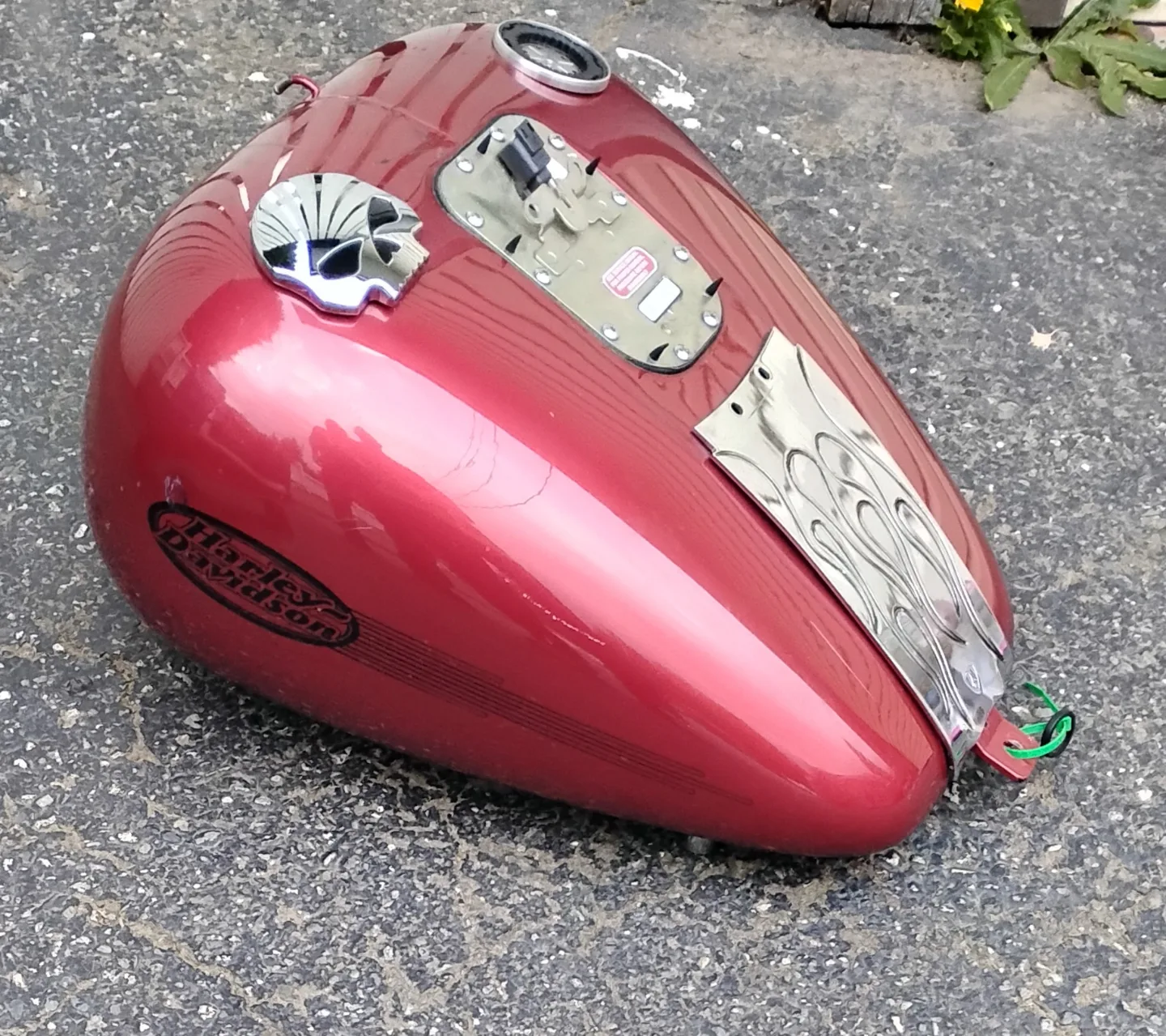 Harley Davidson Fuel Tank thumbnail
