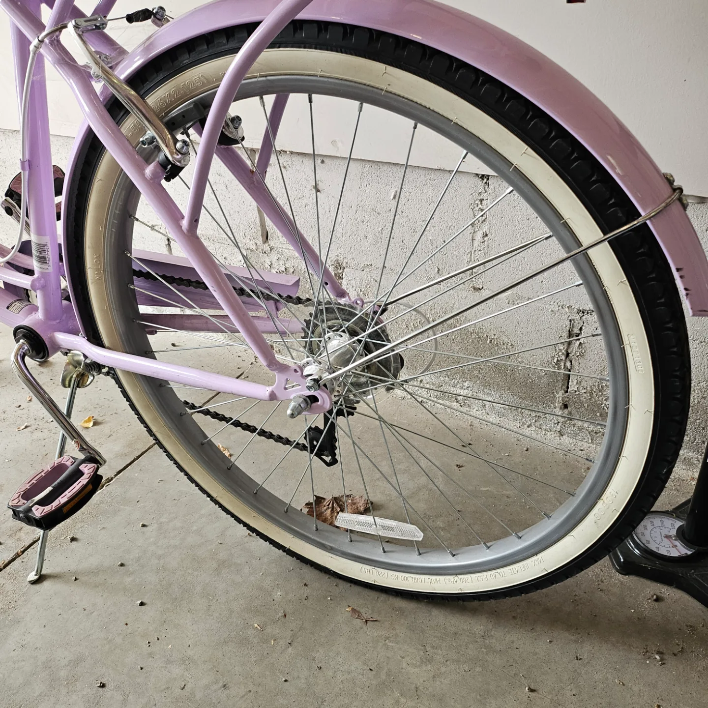 Purple Cordelia Cruiser Bike image indicator(7)