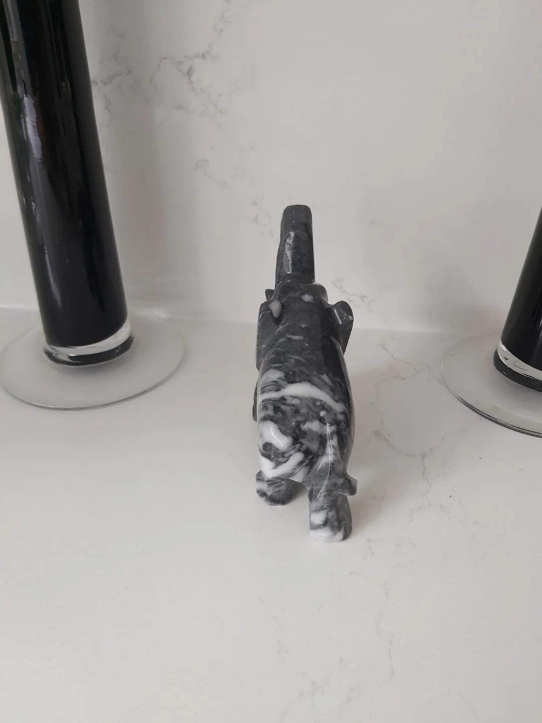 Marble Baby Elephant image indicator(3)