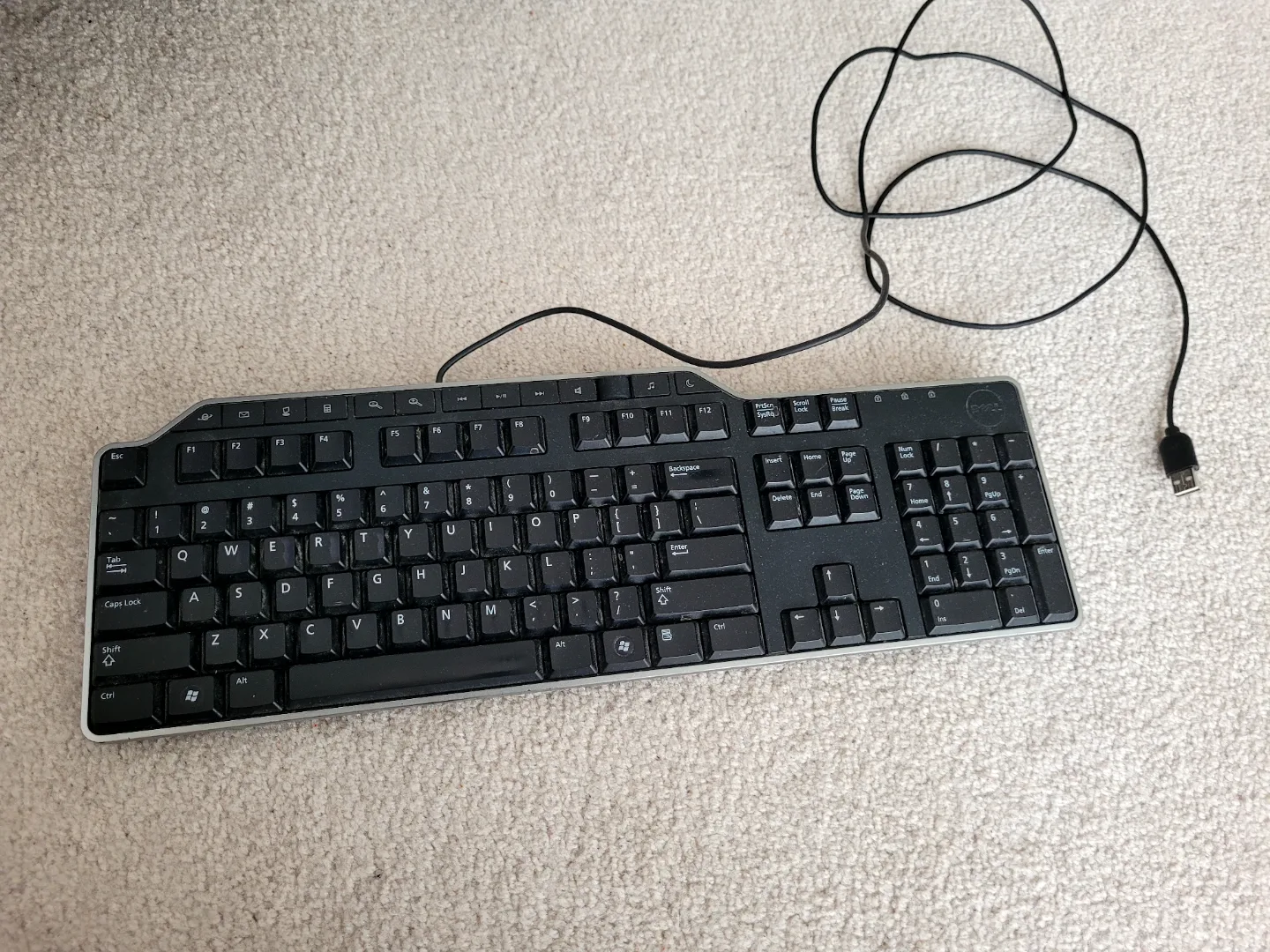 Dell Wired USB Keyboard🏒 thumbnail