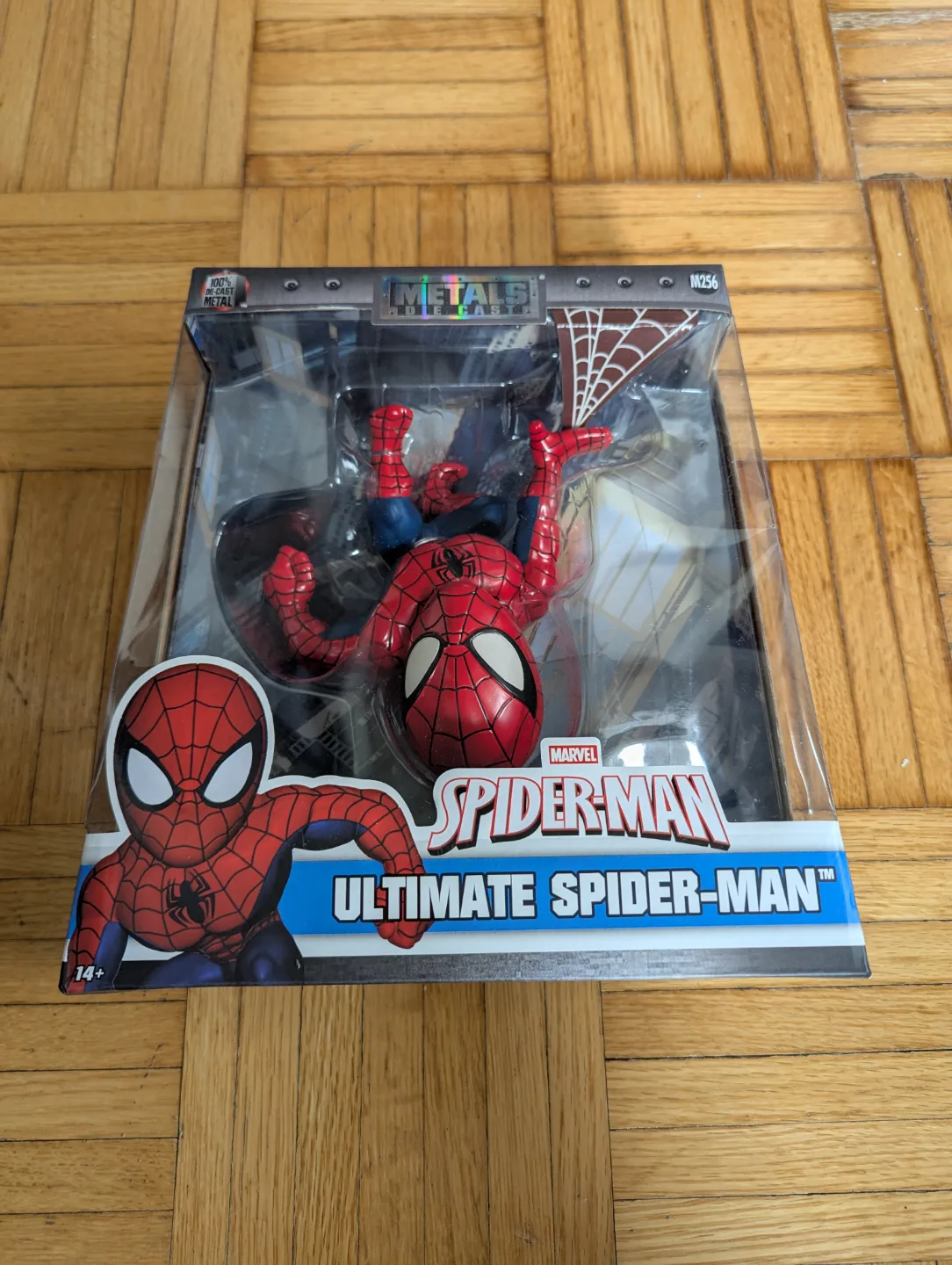 Metals Die-Cast Ultimate Spider-Man Figure thumbnail