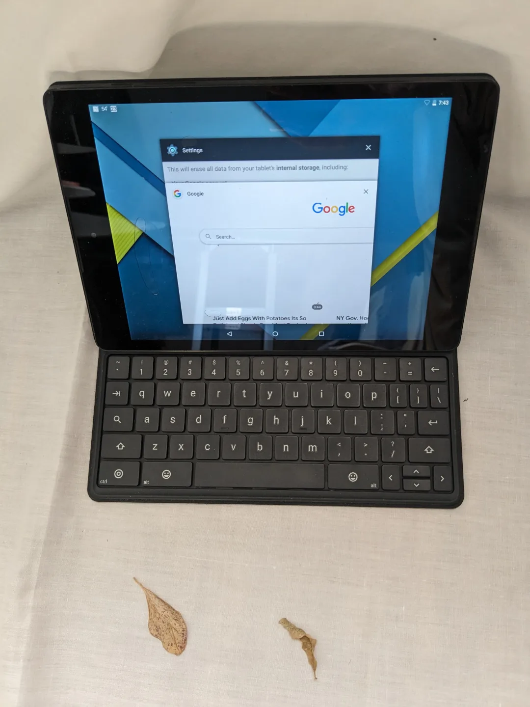 Google Nexus 9 Tablet with Keyboard 🧡 image indicator(2)