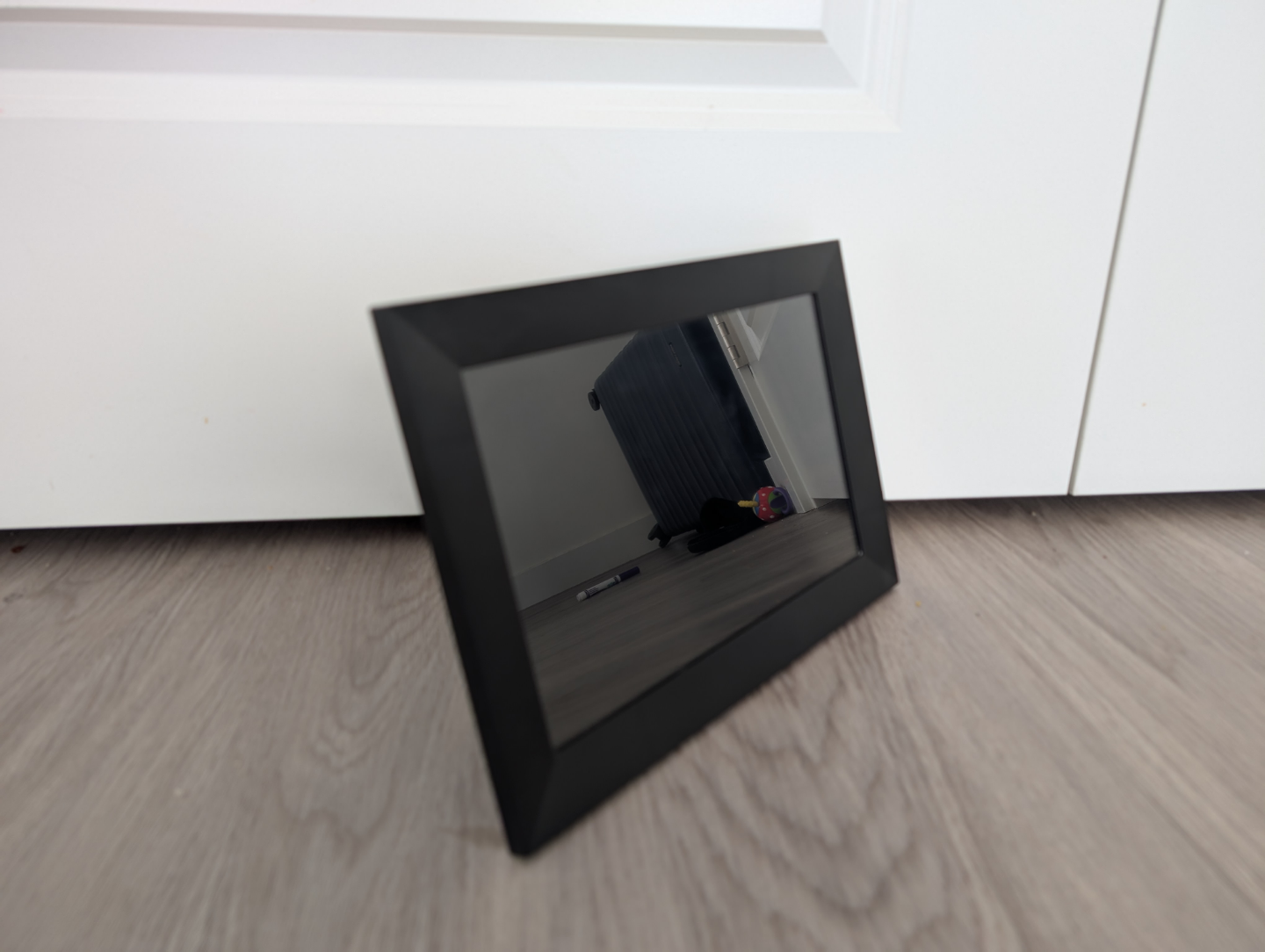 Smart Wifi Digital Photo Frame - photo 2