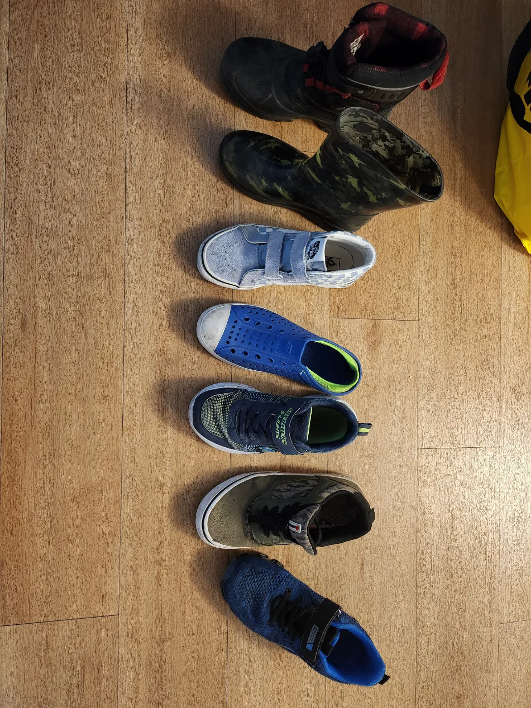 boys shoes mainly size 5 all for 10 bucks thumbnail