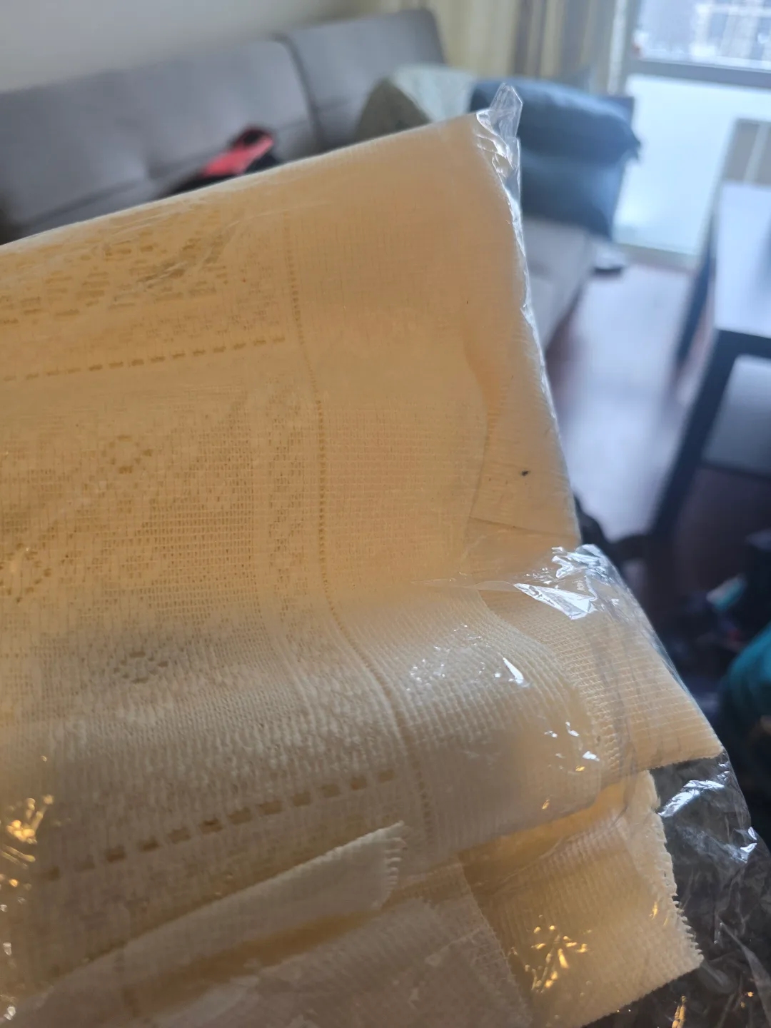 Cream Tablecloth - 60x40 Inches image indicator(5)