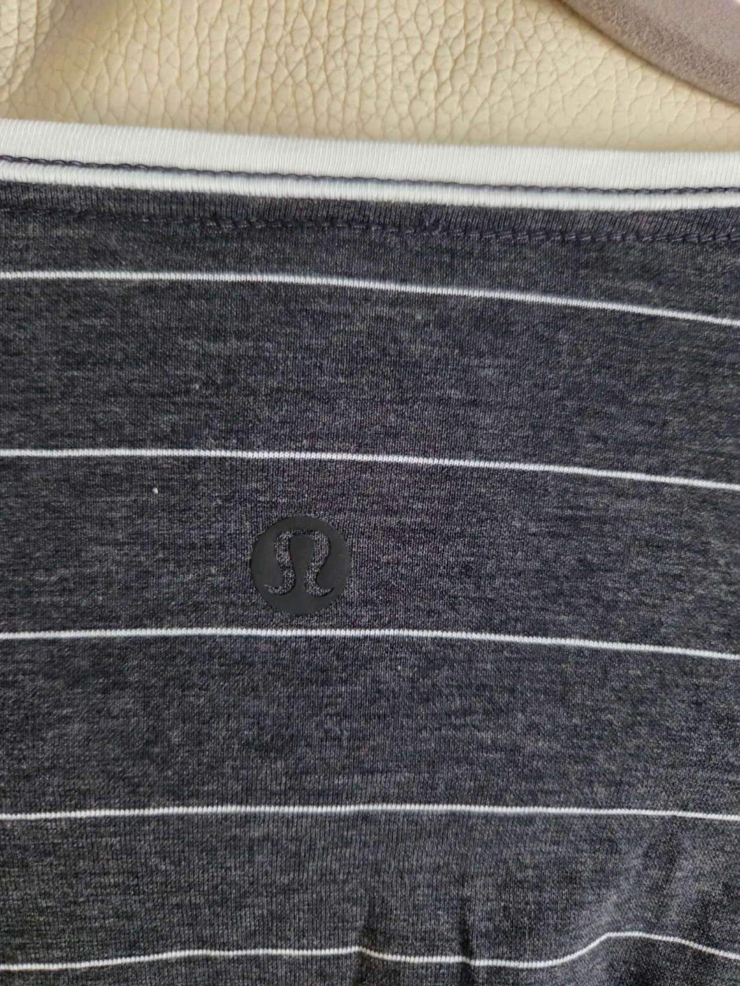 Lululemon Size M Striped T-Shirt image indicator(3)