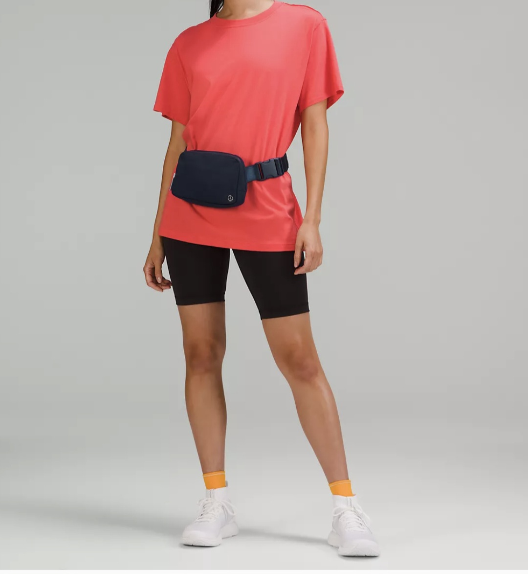 Lululemon Belt Bag - photo 2