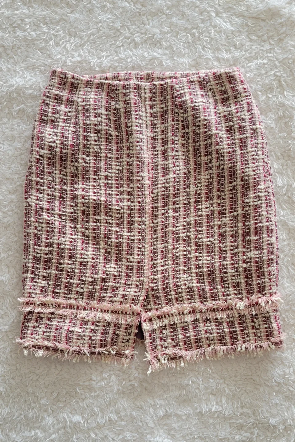 Pink and Purple Tweed Pencil Skirt Sz 6 image indicator(2)