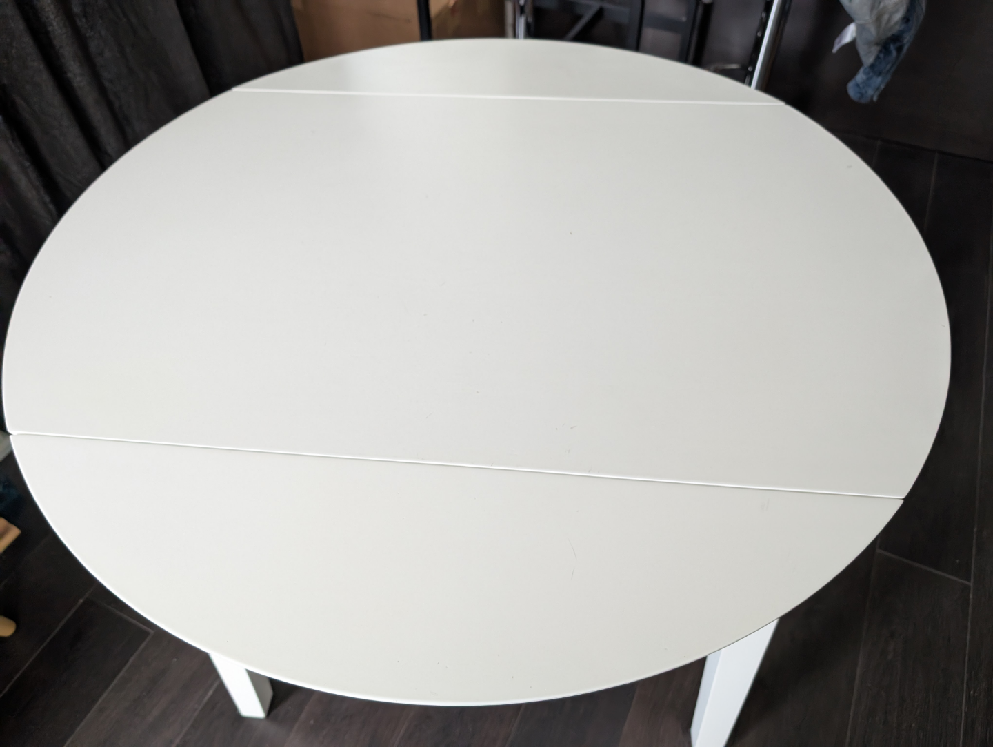 White Round Drop Leaf Dining Table