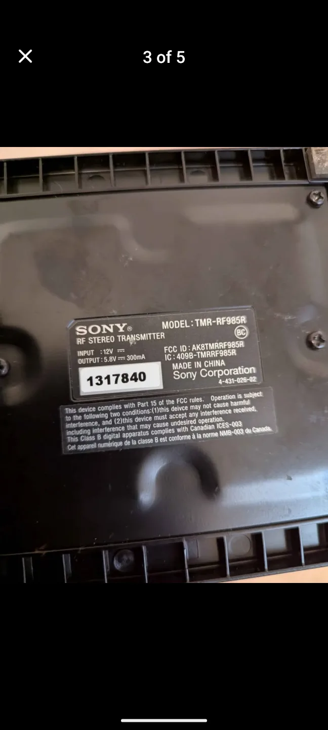 Sony MDR-RF985R wireless stereo headphones and transmitter image indicator(5)