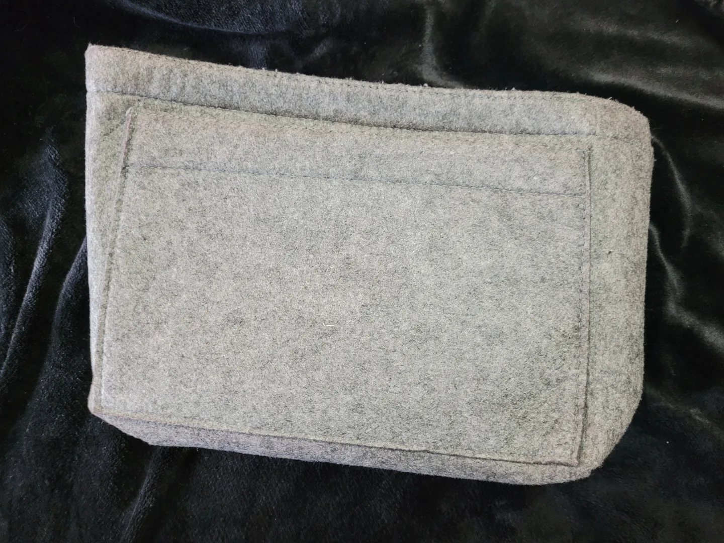 Grey Felt Handbag Organiser Insert image indicator(2)