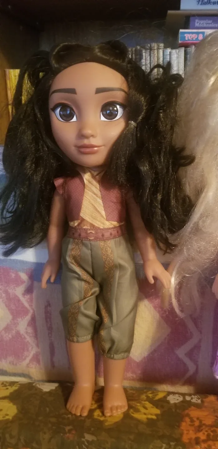 Disney Dolls  , Six , 14 inches tall . image indicator(3)