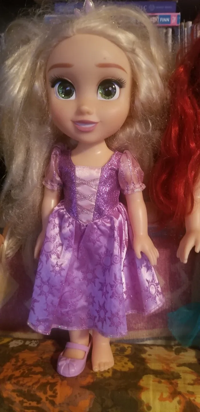 Disney Dolls  , Six , 14 inches tall . image indicator(4)