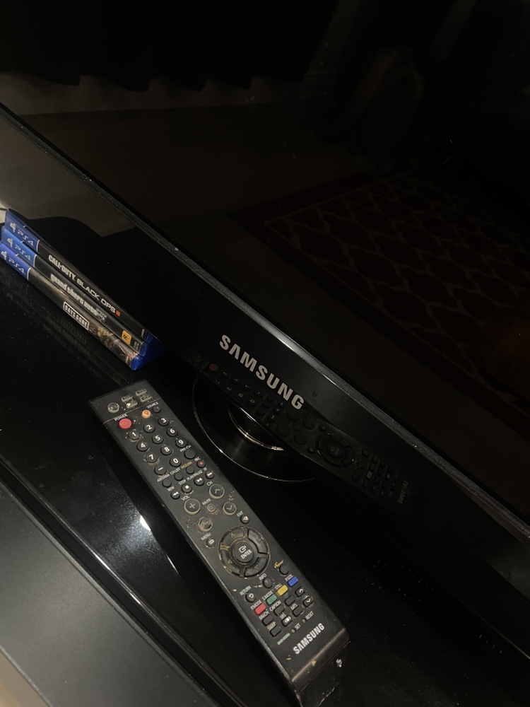 52 inch tv for sale - photo 2