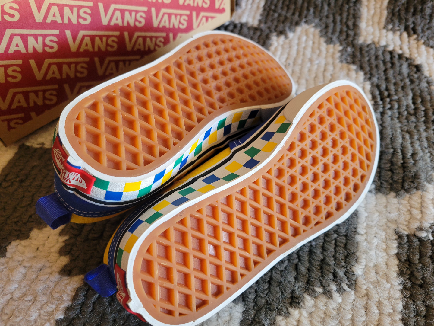 Brand New Vans Asher Toddler Slip-On Sneakers - Size 2 - photo 5