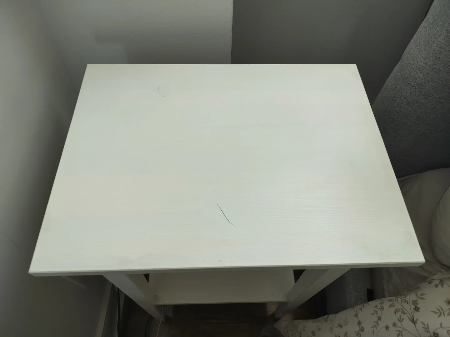 White Ikea Hemnes Nightstand image indicator(2)