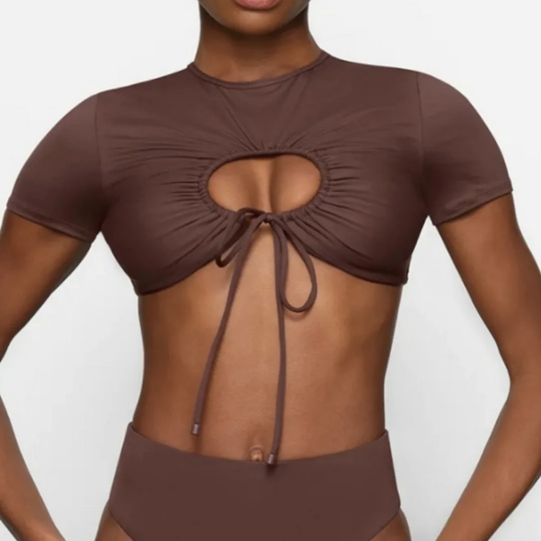 SKIMS Cocoa Ruched Swim Top Shirt thumbnail