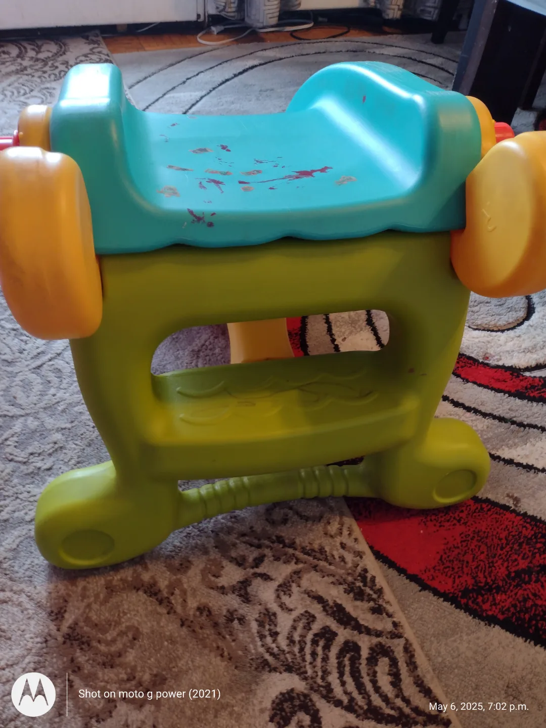 Kids' Ride-on Toy and Slide Set image indicator(6)