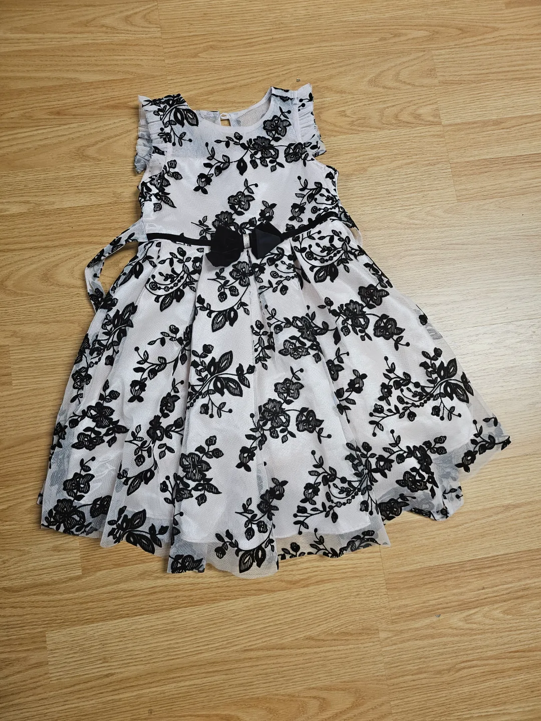 Jona Michelle Girls' Floral Dress Size 4 thumbnail