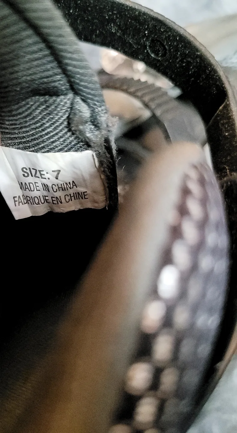 Typhoon Inline Skates - Size 7 image indicator(6)