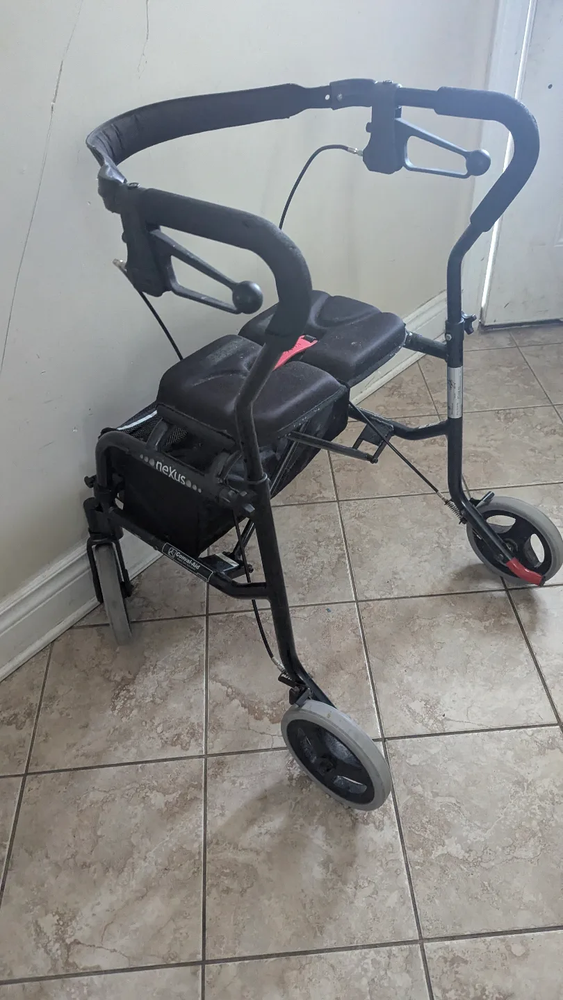 Nexus Rollator Walker with Seat and Basket image indicator(2)