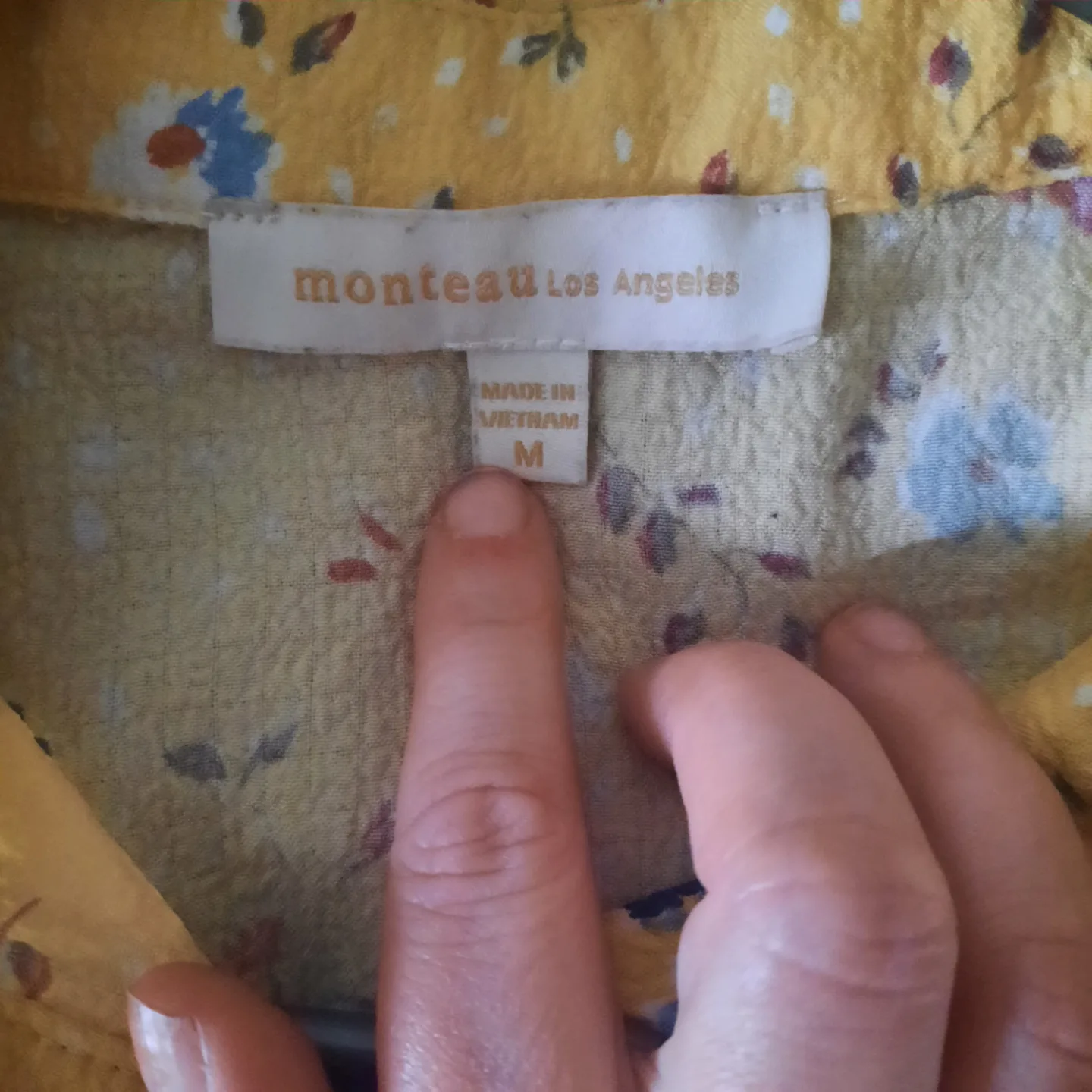 Yellow floral mini dress, size Medium image indicator(3)