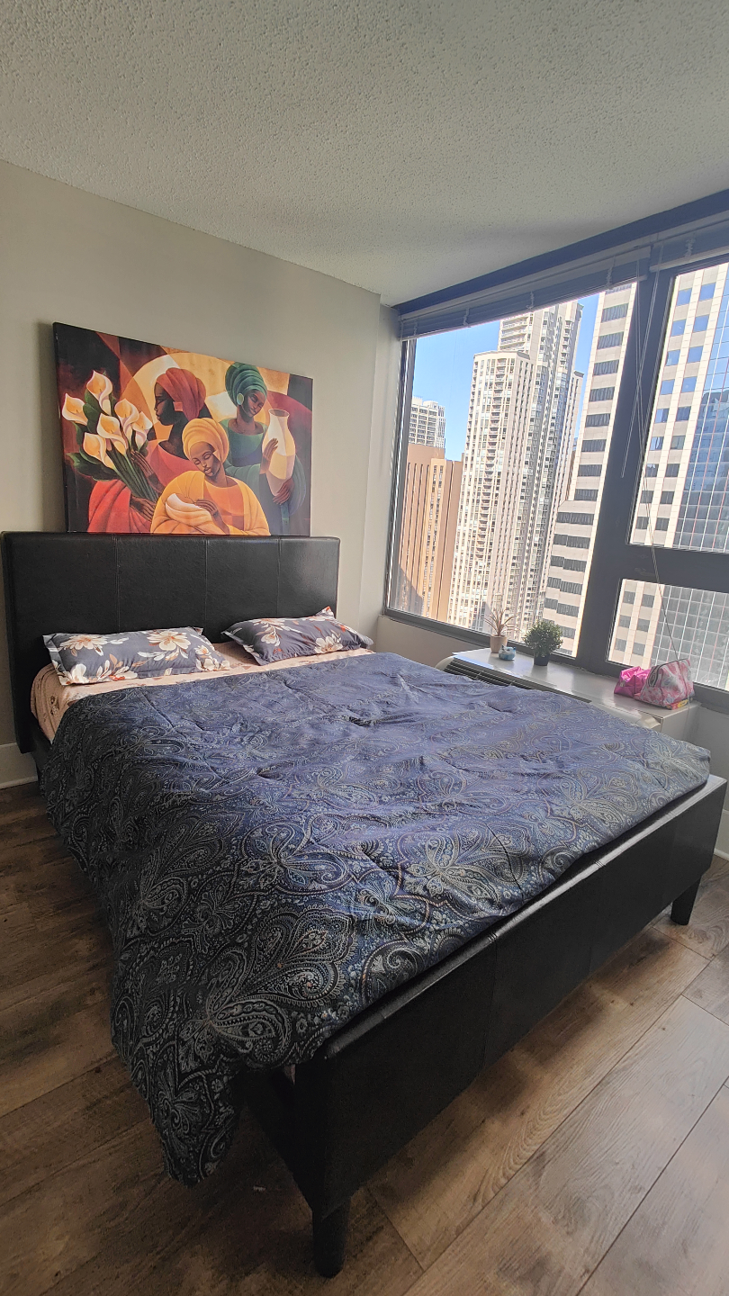Zinus Queen Size Black Upholstered Bed Frame + Mattress - photo 2