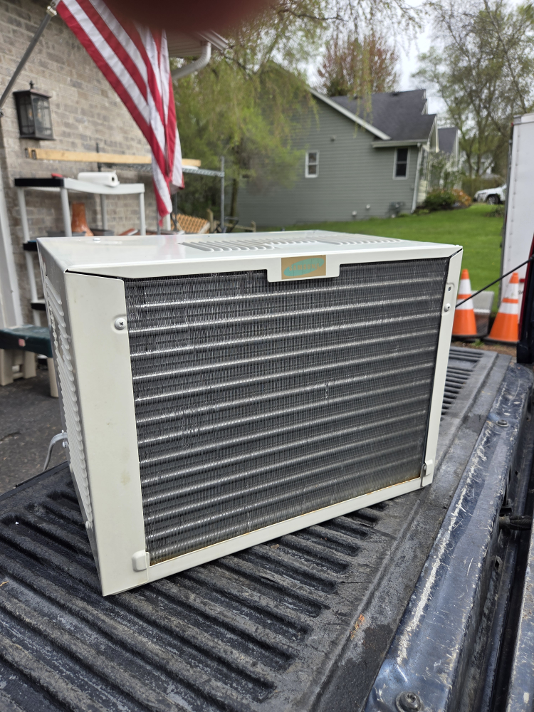 Samsung 6,100 BTU Window Air Conditioner - photo 3