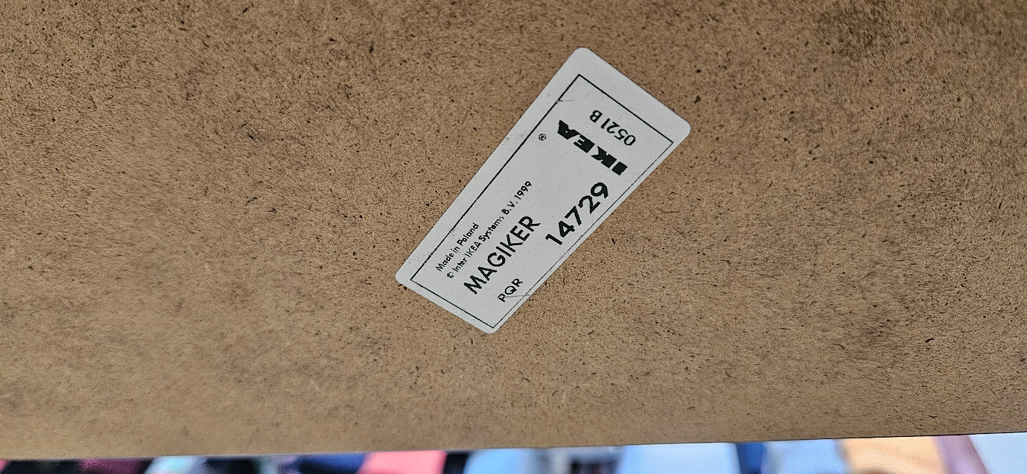 IKEA MAGIKER Coffee Table with Glass Top - photo 3