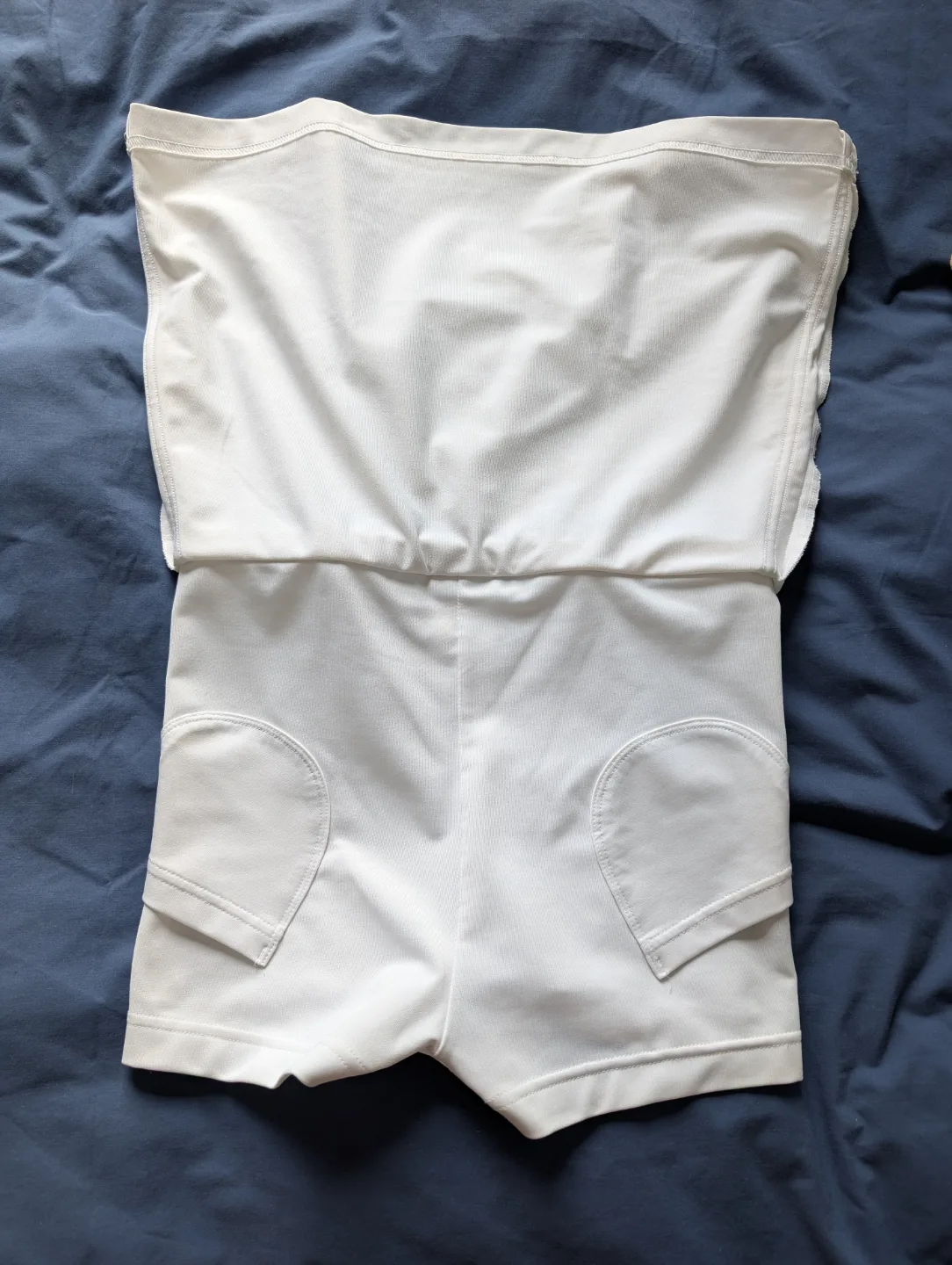 Adidas Women's White Tennis Skort (size XS) image indicator(2)