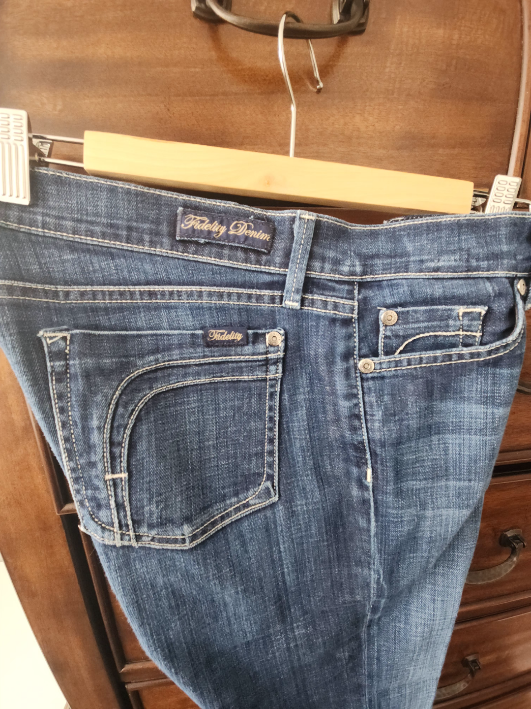 Women's Fidelity Denim Capri Jeans