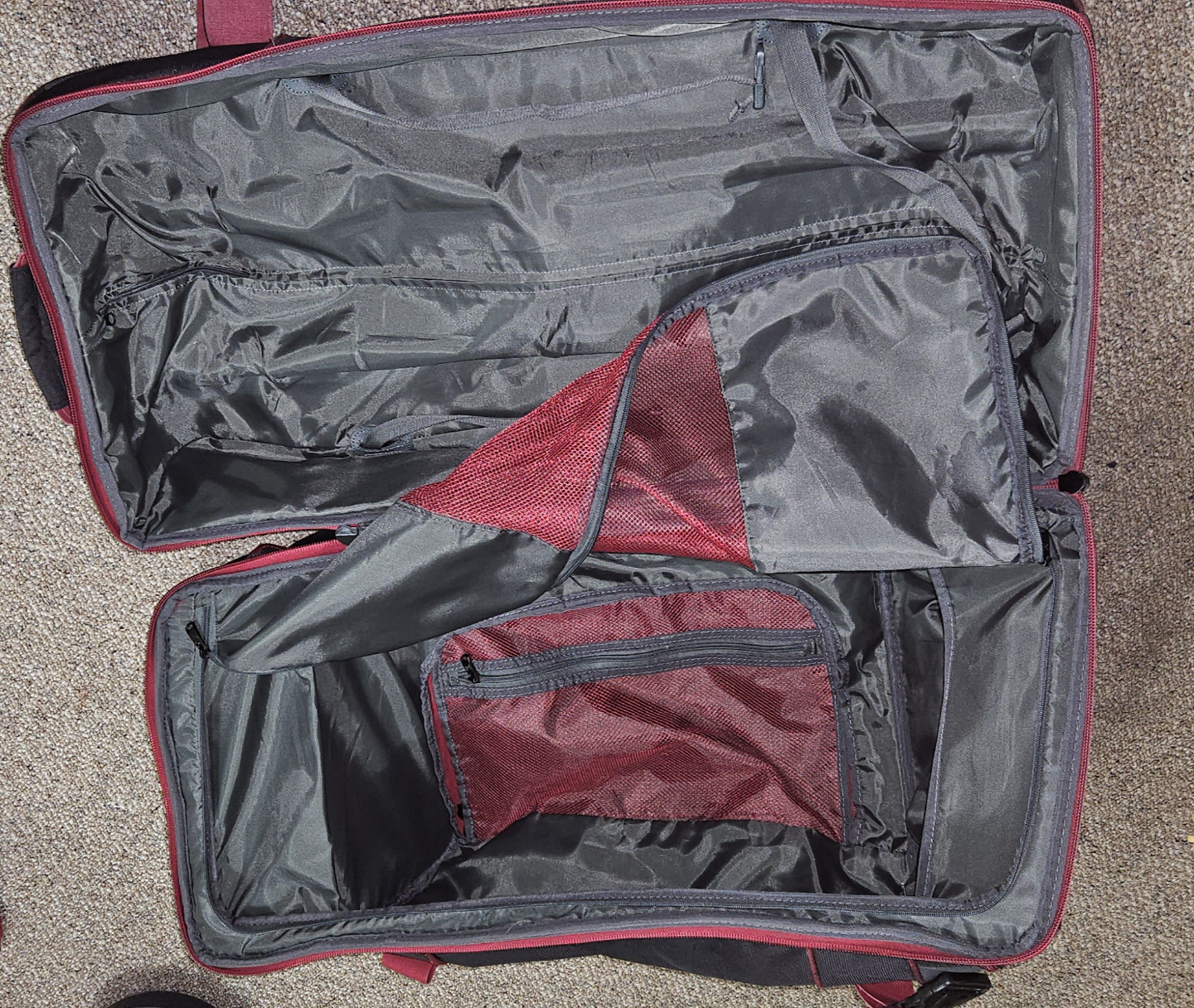 Rolling Duffel Bag - Black and Red - photo 5